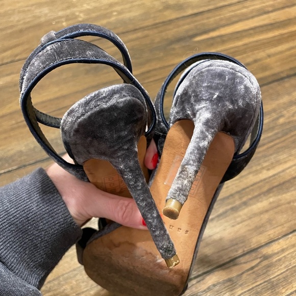 Sandro Nina Dark Blue Velvet T-Strap Sandal Stiletto Heels Size 8.5 Party City - Picture 8 of 11